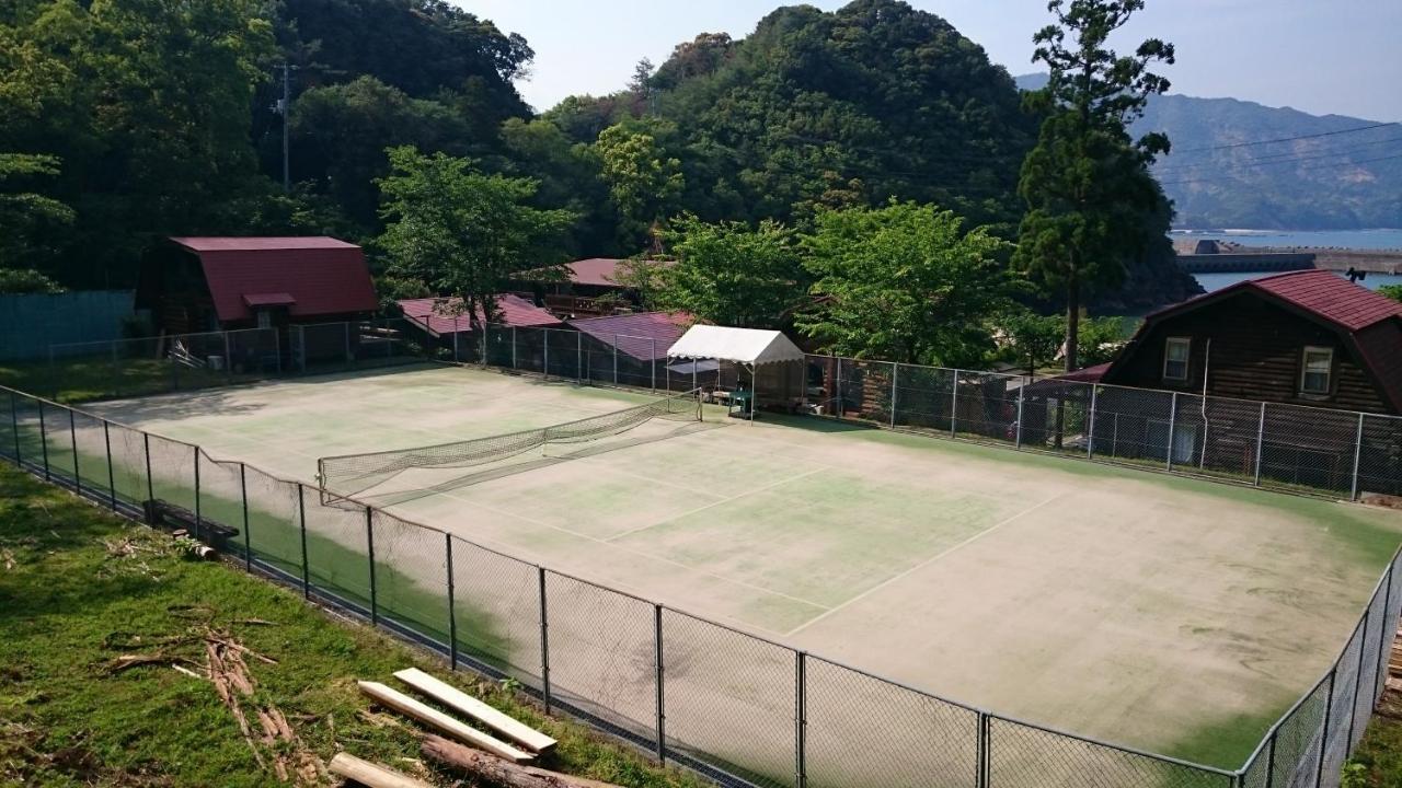 ホテル ペンションししくい 宍喰 エクステリア 写真